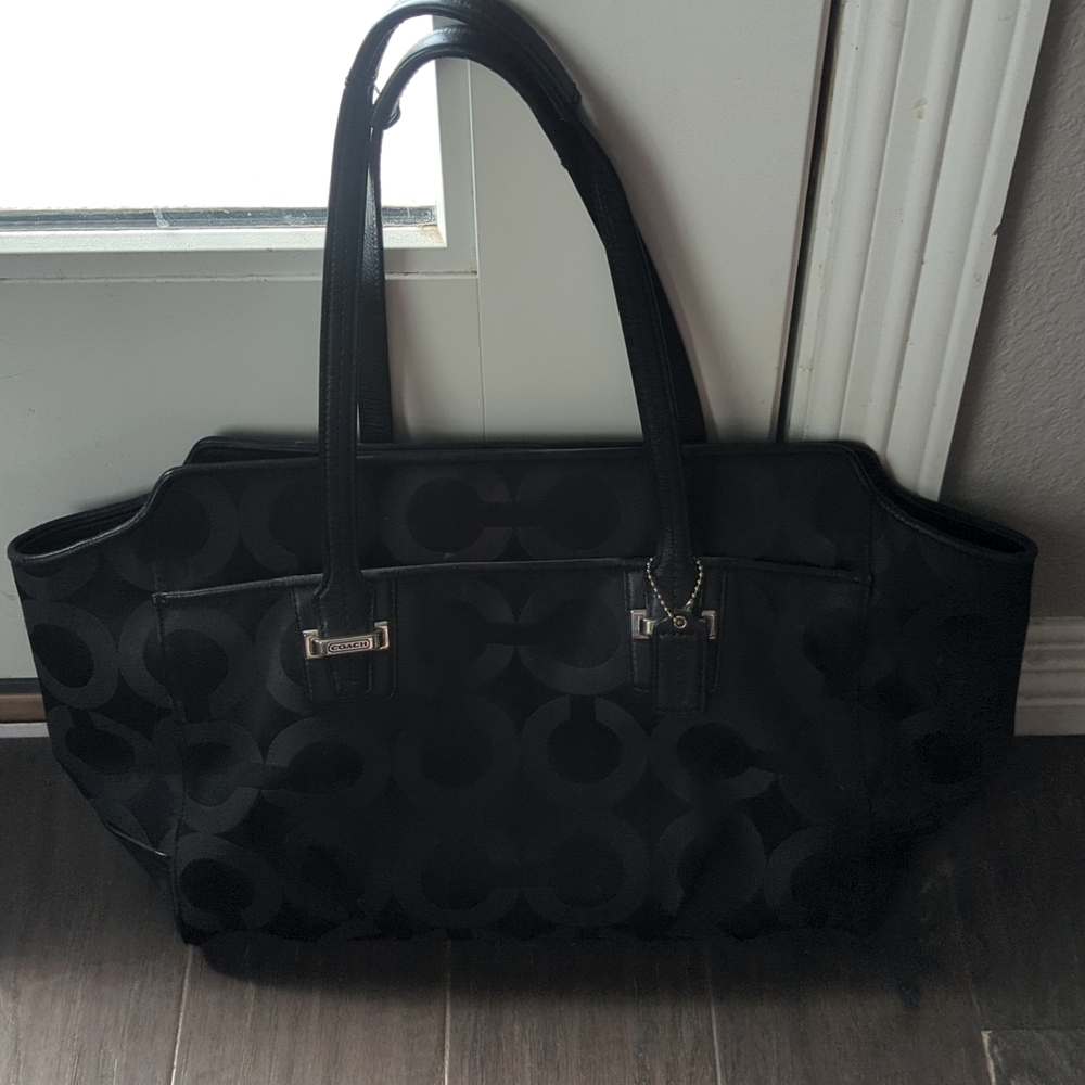 Coach shoulder bag